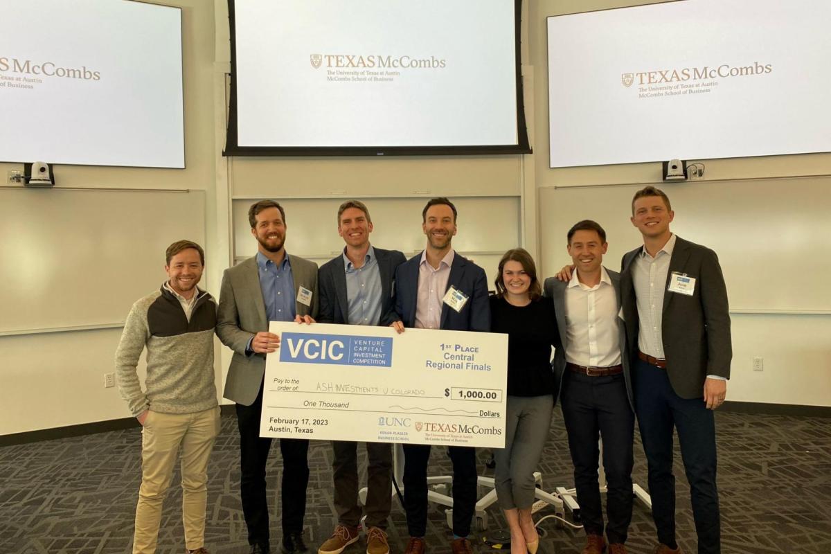 VCIC Team Winning $1,000 at Central Regionals